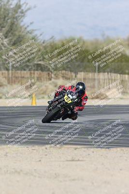 media/Jan-15-2026-Racers Edge (Thu) [[dfebeb70ab]]/2-A Group/Session 5 Turn 2/